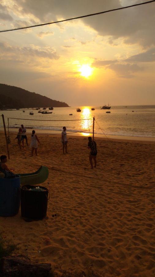 Nena'S Suites Praia de Araçatiba المظهر الخارجي الصورة