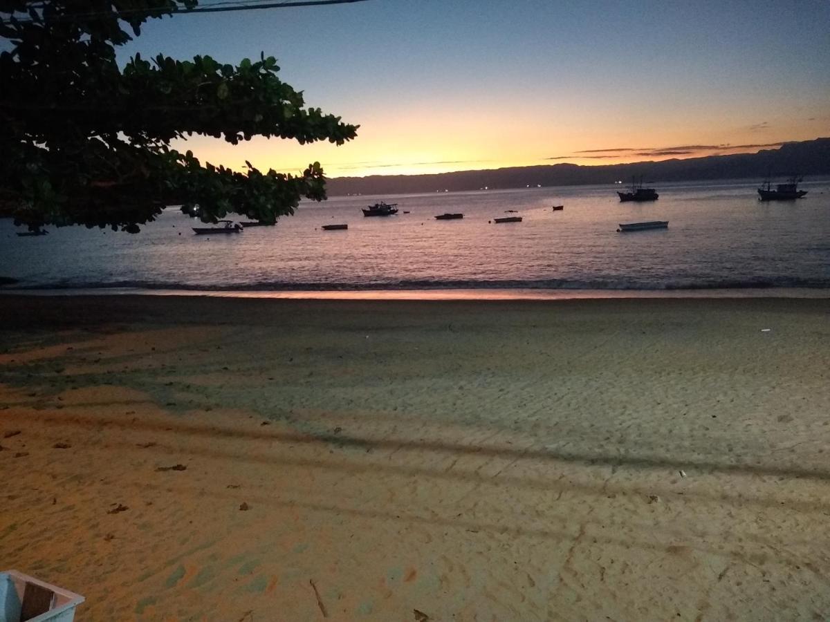 Nena'S Suites Praia de Araçatiba المظهر الخارجي الصورة