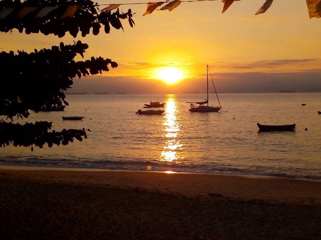 Nena'S Suites Praia de Araçatiba المظهر الخارجي الصورة